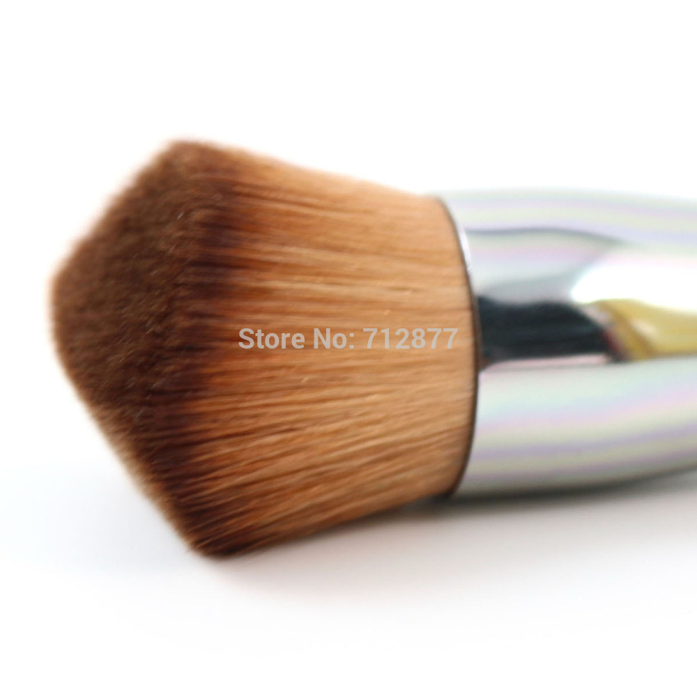 Maquillaje Crema vs. maquillaje en polvo Maquillaje Crema vs. maquillaje en polvo