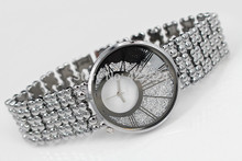 New Model Fashion women watch brand Luxury Lady Wristwatch with Sparkling flow diamonds branded Stainless steel