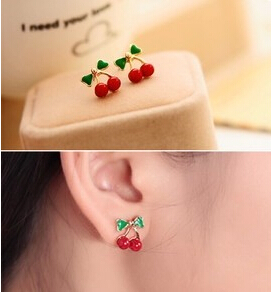 Korean fashion jewelry simple and elegant delicate sweet red cherry earrings  Free shipping