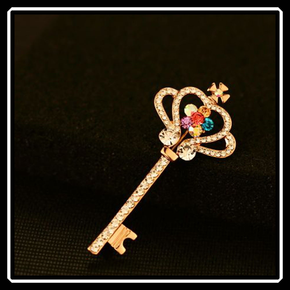 SXIA Brand Joias Ouro 18K Wedding Key Shape Brooch With Colorful Crystal Pin Up Clip Scarf