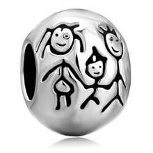 Free shipping new family pictures charm beads suitable for Pandora bracelet is New Year’s gift
