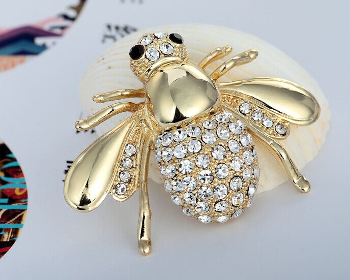 Factory Direct Hot Selling Cute Animal Bee Brooch For Women In Europe And America