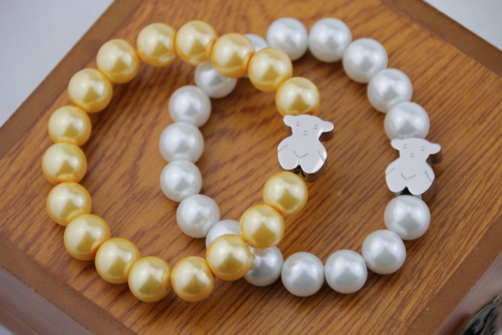 Simple imitation pearl bracelet Lovely Steel Bear Charm Bracelet To the best of women and children