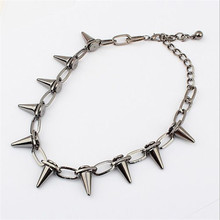 New Vintage Triangle Personality Rivet Necklace Gothic Jewelry for Women Chain Collar Choker Statement Necklace Free
