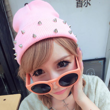 New Korean version of the new Harajuiku lovers cap rivet fluorescent candy colored knit cap autumn