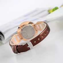 2015 New Female Form Round Imitation Diamond Jewelry Bracelet Rhinestone Rose Gold Watch Fashion Quartz Watches
