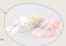 Free shipping 100 cotton Baby socks new born socks cartoon printed Cute Bear Pattern warm soft