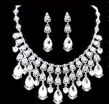 Bride jewelry two piece suit crystal diamond necklace earrings wedding jewelry accessories marriage yarn