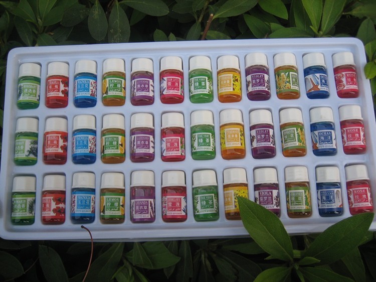 36pcs=1sets Free Shipping skin care ,Aromatherapy essential Oil 12 Kind 3ML Fragrance Aromatherapy Oil Natural Spa Oil Pack
