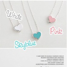 European and American fashion jewelry trend of retro sweet peach heart necklace female wholesale  Free shipping