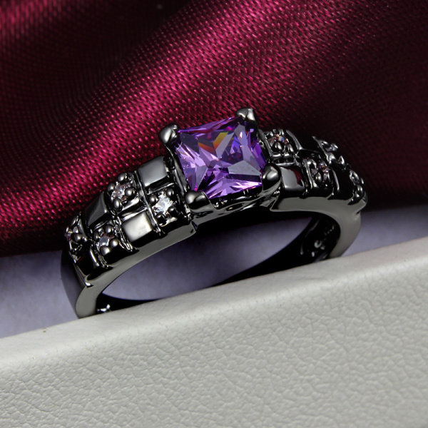 18K Black Gold New Fashion Purple Zircon Crystal Finger Rings Wedding Party Birthday Women Elegant Gift