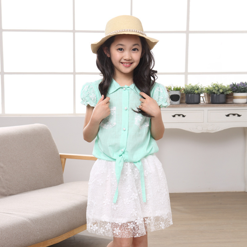 http://i00.i.aliimg.com/wsphoto/v0/32319419596_1/2015-new-summer-font-b-kids-b-font-girls-cute-lace-clothing-sets-6-13-years.jpg