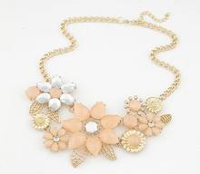 Fashion Vintage Women’s Resin Flower Choker Bib Statement Necklace Collar Chain Pendant Alloy Elegant Necklaces Jewelry