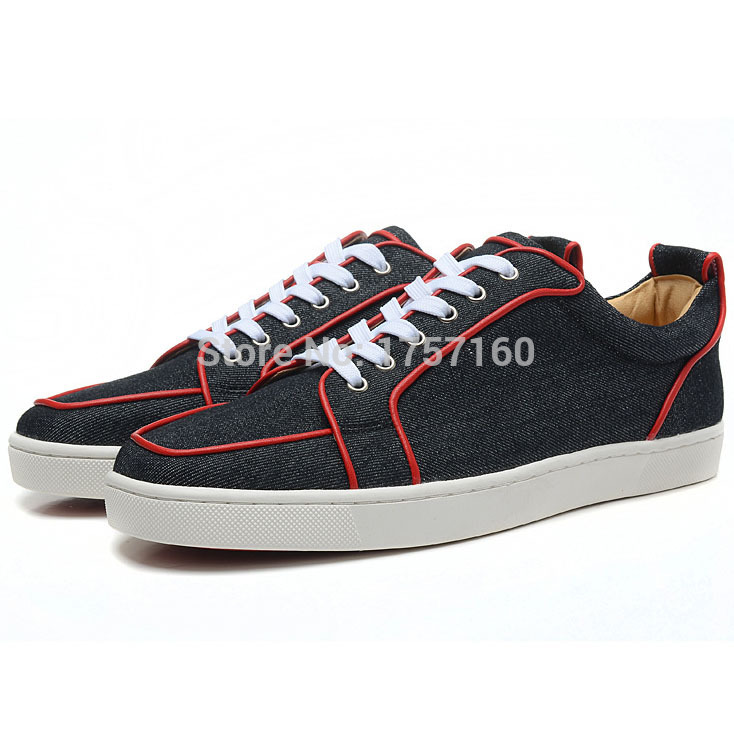 sneakers with flat bottoms