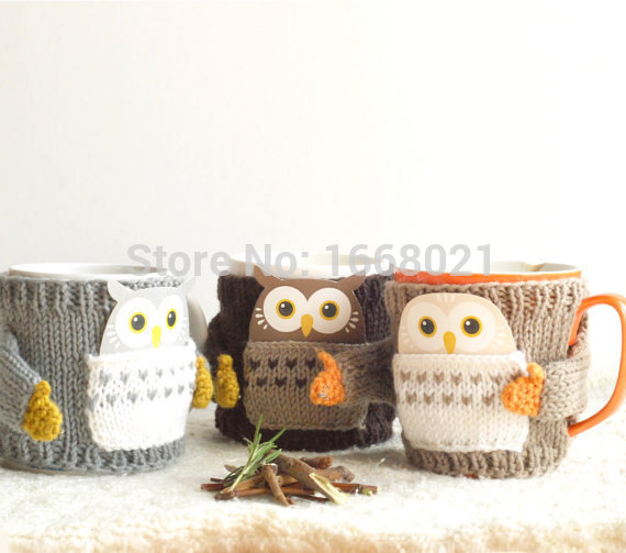 New Handmade Mom Desgin Heat Insulation Cup Cover Chocolate Penguin Sweater Cup Sleeve with Arms and