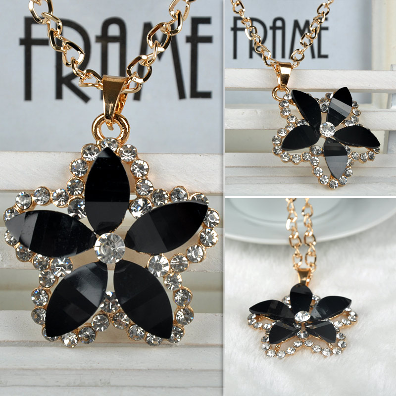 Artificial Crystal Flower Shape Chain Sweet Pendant Long Necklace Women Fine Jewlery free shipping F60SS0083 S5