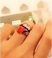 Wholesale/Retail Korean  jewelry  Version of the influx of people retro Rolling Stones Flaming big tongue ring Free shipping