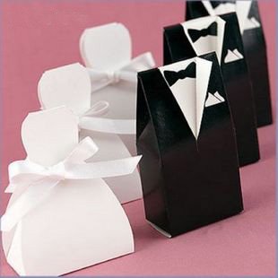 Free shipping 250pcs/lot bride and groom box favorite boxes packaging box paper box XTH-999(China (Mainland))