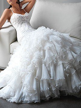 Bargain wedding dresses in ca