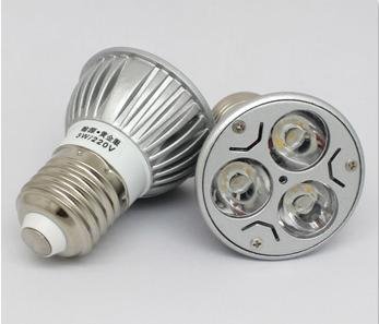 LED-E27-3X3w-9w-20pcs-lot-100-Cree-led-chip-9W-LED-dimmable-Lamp-warm-white.jpg