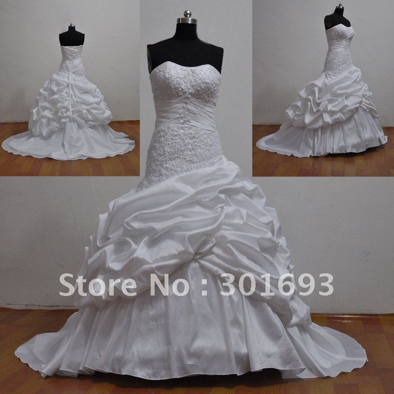 OUMEIYA Taffeta ORW130 Lace Appliqued Chapel Train Ball Gown Wraped Wedding 