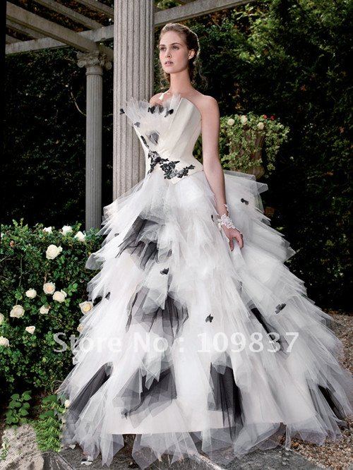 2012 Best Design Strapless Ball gown Net Court Train Net White And Black 