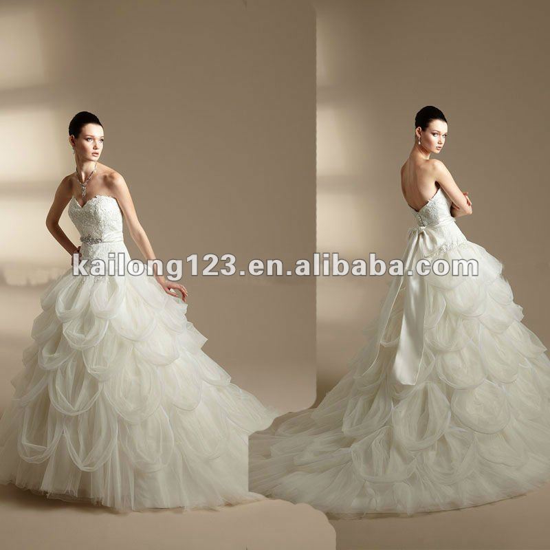 Charming Strapless Tiered Pinup Aline Sash Tulle Lace Aline White Wedding 