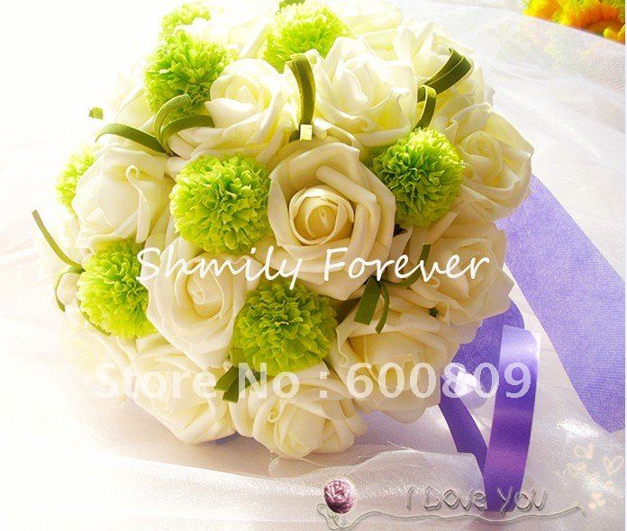Romanit Ivory Green Silk Handmade Wedding Bouquet Bridal Throw 