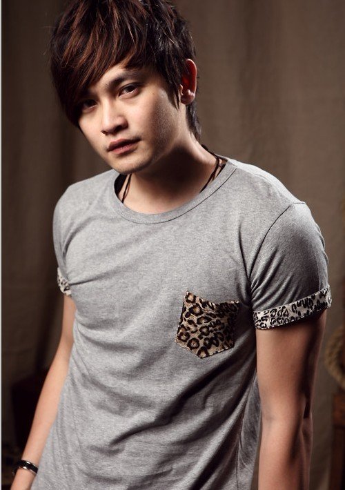 New design Fashion Leopard decorated Men's Slim short sleeve Tshirt black