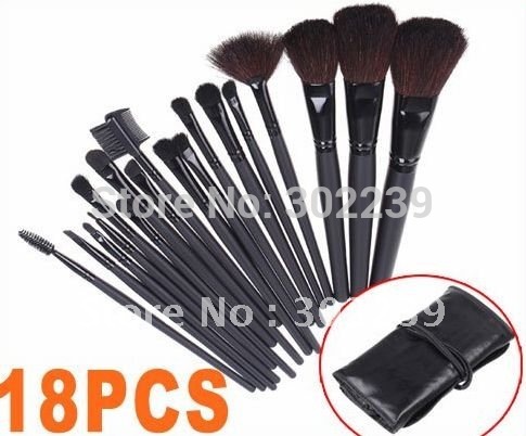 Professional Makeup Brush Sets on 18 Pcs Professional Makeup Brush Sets Cosmetic Brushes   Golden