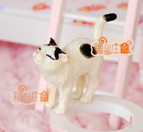 [1:12 Scale Doll House Furniture Miniature] Cute Cat, Mini Dollhouse Decoration(China (Mainland))