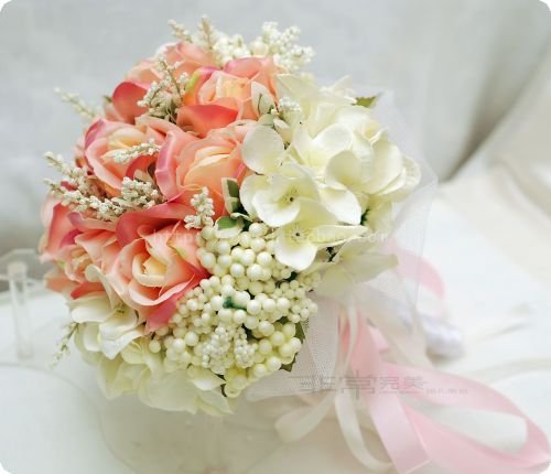 Wedding bouquets with silk flowers