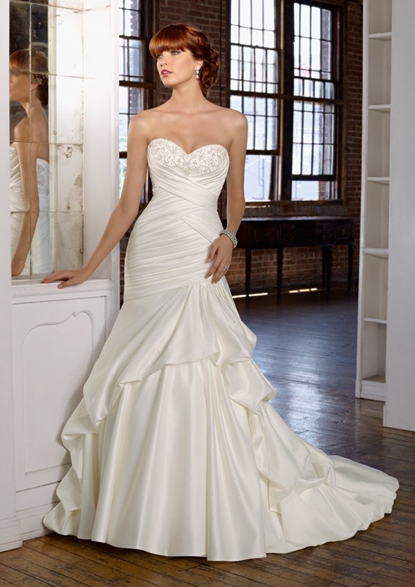 petite wedding dresses