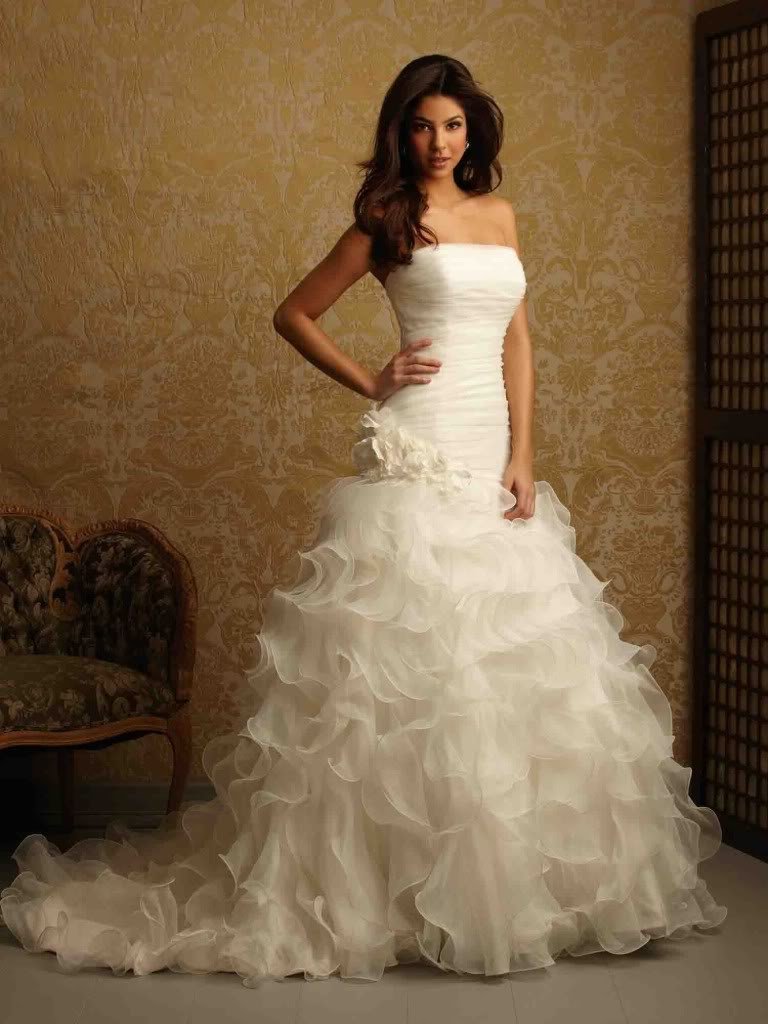 wedding dresses ivory