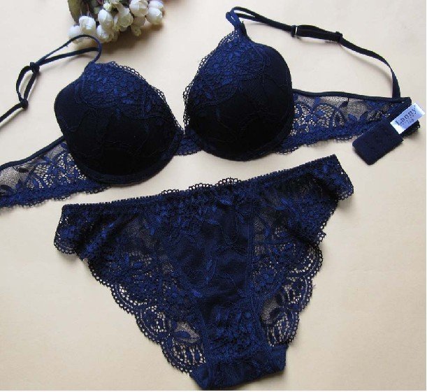 http://i00.i.aliimg.com/wsphoto/v0/622767312_1/Christmas-gift-2012-new-arrival-underwear-Hot-sale-Lace-Sexy-Bra-sets-Blue-color-Free-Shipping.jpg