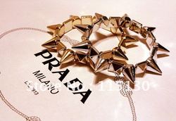 Gold Punk Rock Spike Pyramid Stud Stretch Bracelet,Sliver Acryl Punk Stretch Bracelets,Gold pyramid bracelet,Free sjipping.(China (Mainland))