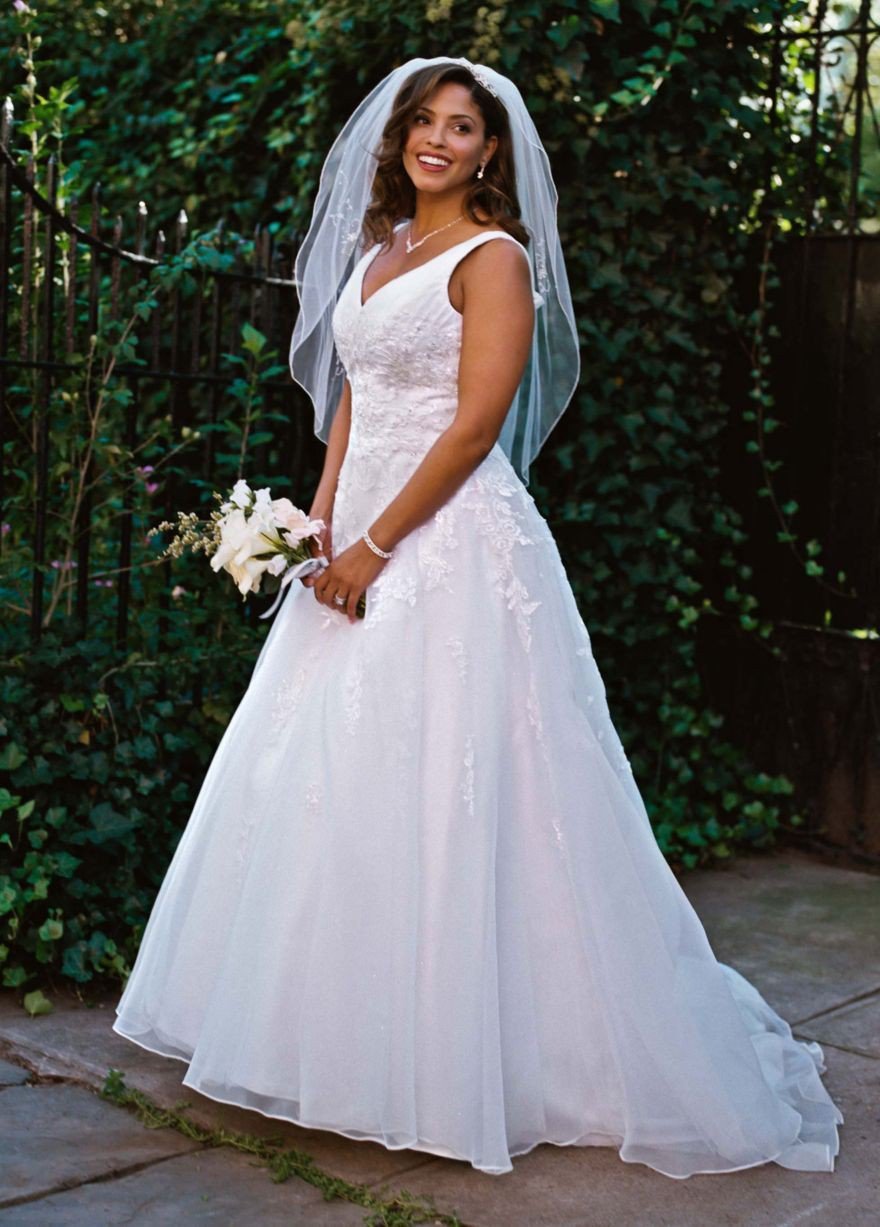 2001 davids bridal gowns