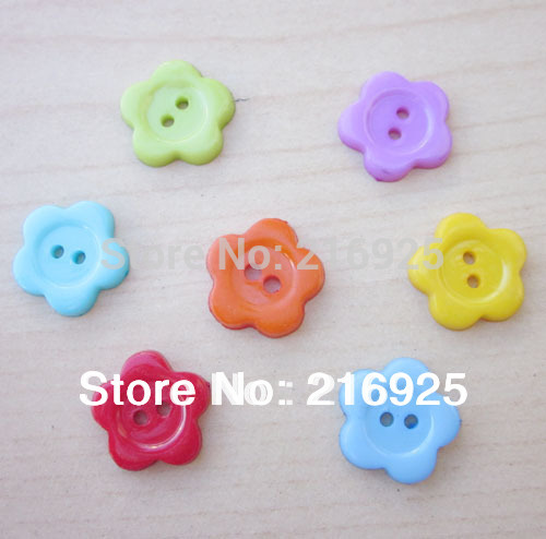 $0.025/pcs 500pcs/lot 16mm multi color little flower plastic kids combination buttons C-48(China (Mainland))