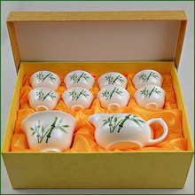 Bone china Kung Fu Tea / wood tray set / set a family letter reports peace. Beautifully packaged gift free shipping 0055