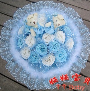 بغي نمط الجميلة الزرقاء لعبة هدية بوكيه زهرة 2-- اللون وهمية الورود فستان الدانتيل الاميرة بير هدايا العيد مع ملفوفة