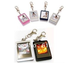 10pcs/LOT Keychain 1.5 inch Digital Photo Frame 16M storage 200pcs photoes + Free Shipping(China (Mainland))