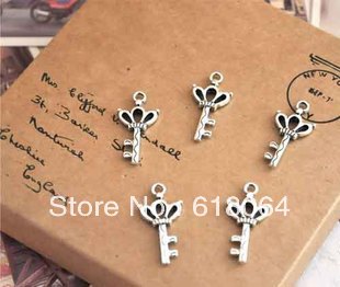 Free shipping & DIY 26*13mm antique silver quaint and fanciful crown key pendants charms &jewelry findings(China (Mainland))