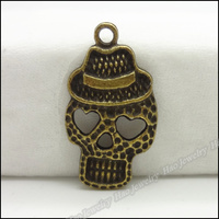 80pcs Vintage Charms Skull Pendant Antique bronze Fit Bracelets Necklace DIY Metal Jewelry Making