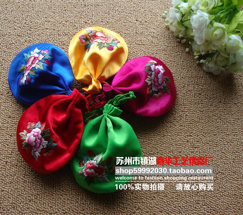 Crafts gift handmade embroidered coin purse fu word peony lucky bag suzhou embroidery finished product(China (Mainland))