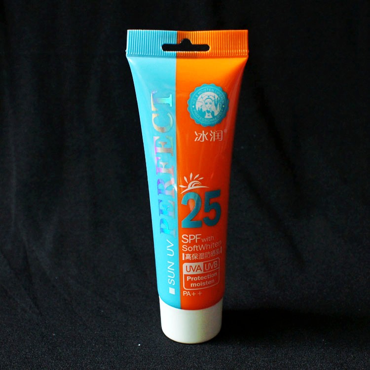 Travel portable equipment summer spf25 pa whitening moisturizing sunscreen cream(China (Mainland))