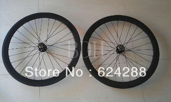 32h carbon clincher rim 50mm 700c bicycle carbon parts novatec disc hub wheelset(China (Mainland))