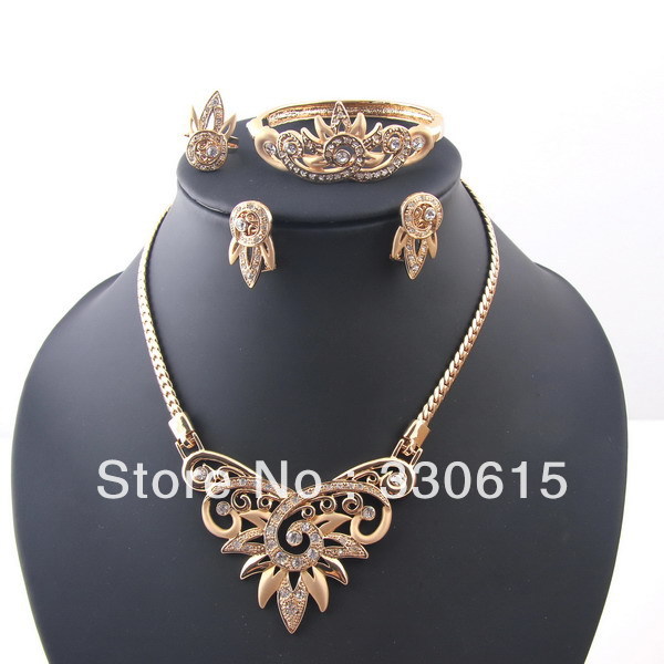 Ювелирный набор 4pcs Dubai African18K Gold Plated Muslim Fancy Necklace Set Fashion Wedding Bridal Jewelry set Ювелирный набор 4pcs Dubai African18K Gold Plated Muslim Fancy Necklace Set Fashion Wedding Bridal Jewelry set