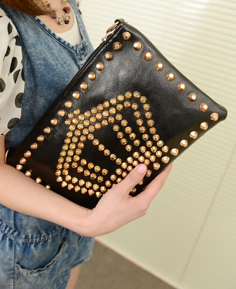 Free shipping 2013 women's handbag new arrival PU vintage rivet envelope bag shoulder bag coin purse(China (Mainland))