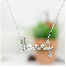 N197 Min.order is $8(mix order)Hot!! New Design Fashion Cute Love Necklaces Vintage Jewelry Wholesales Free Shipping!!!