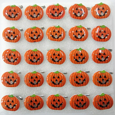 Halloween props led badge flash pumpkin brooch child products pumpkin clothing(China (Mainland))